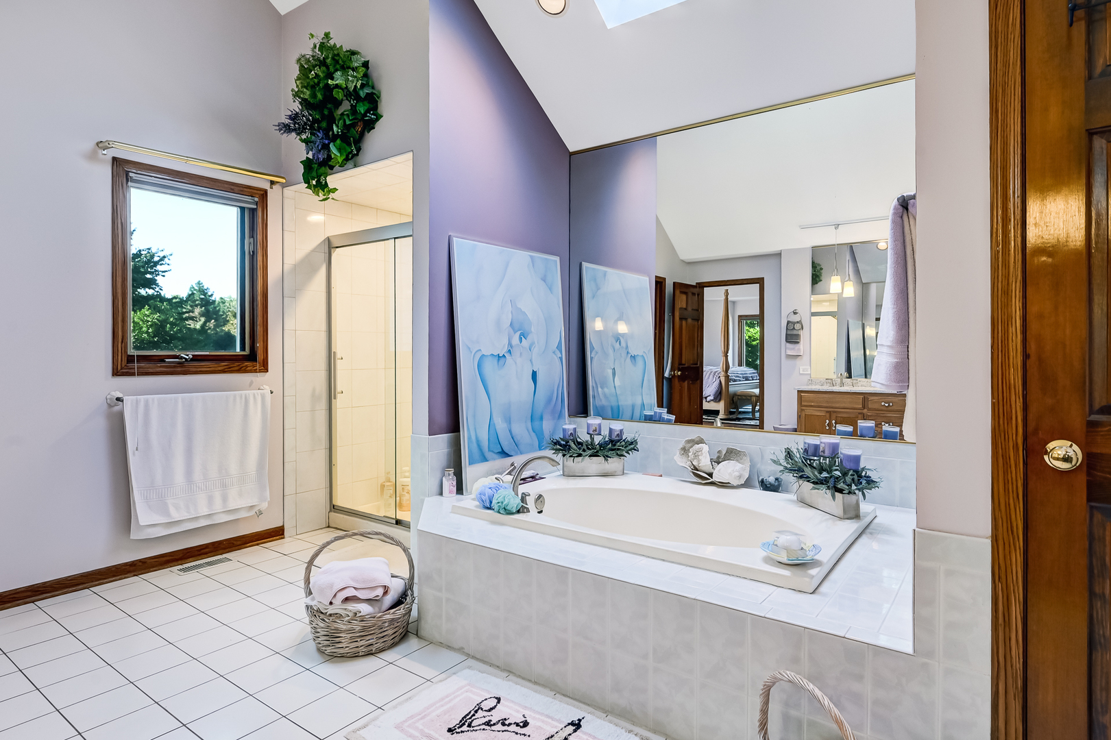 8826 Carlisle Court, Darien, IL 60561