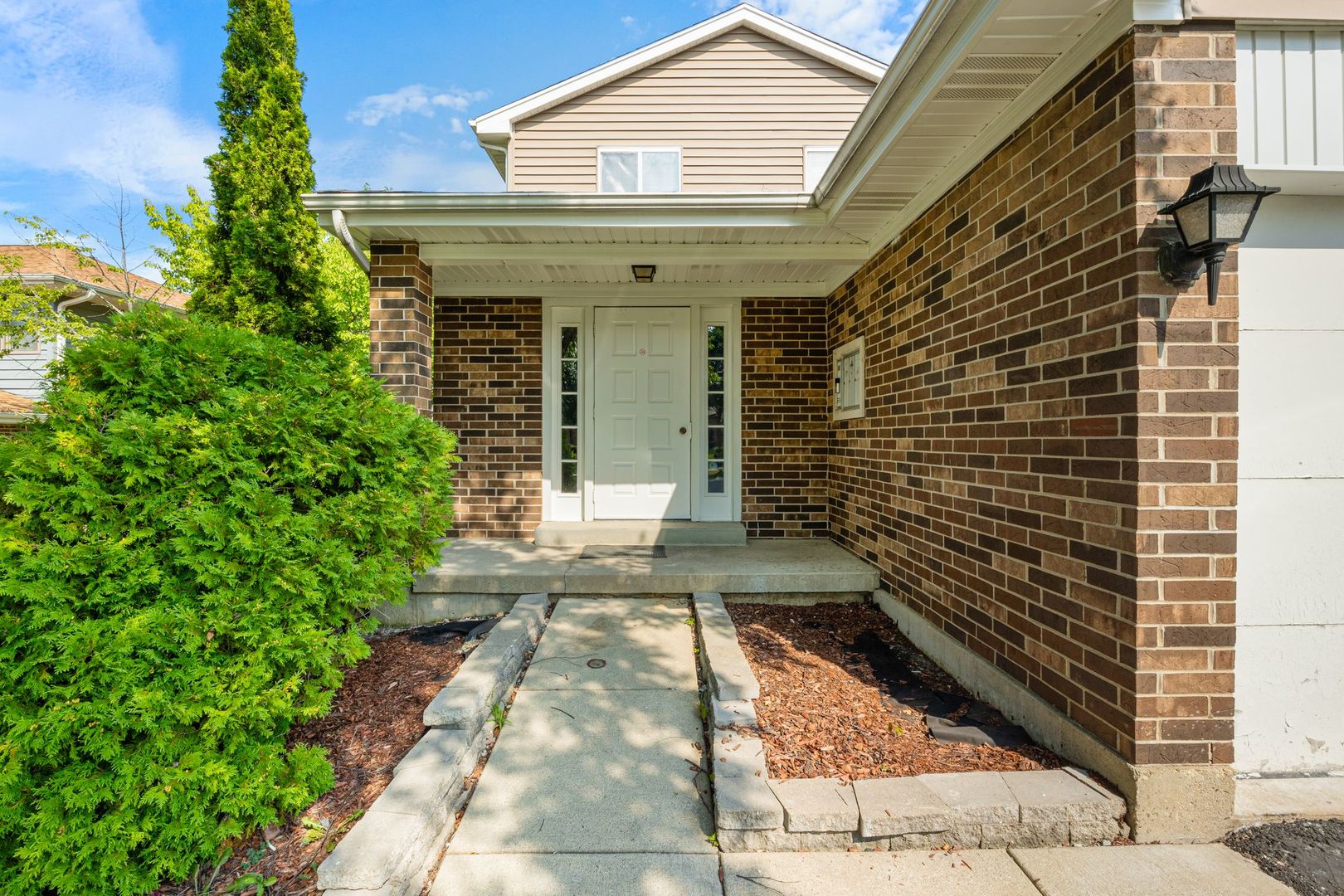 35 Terry Drive #D, Roselle, IL 60172