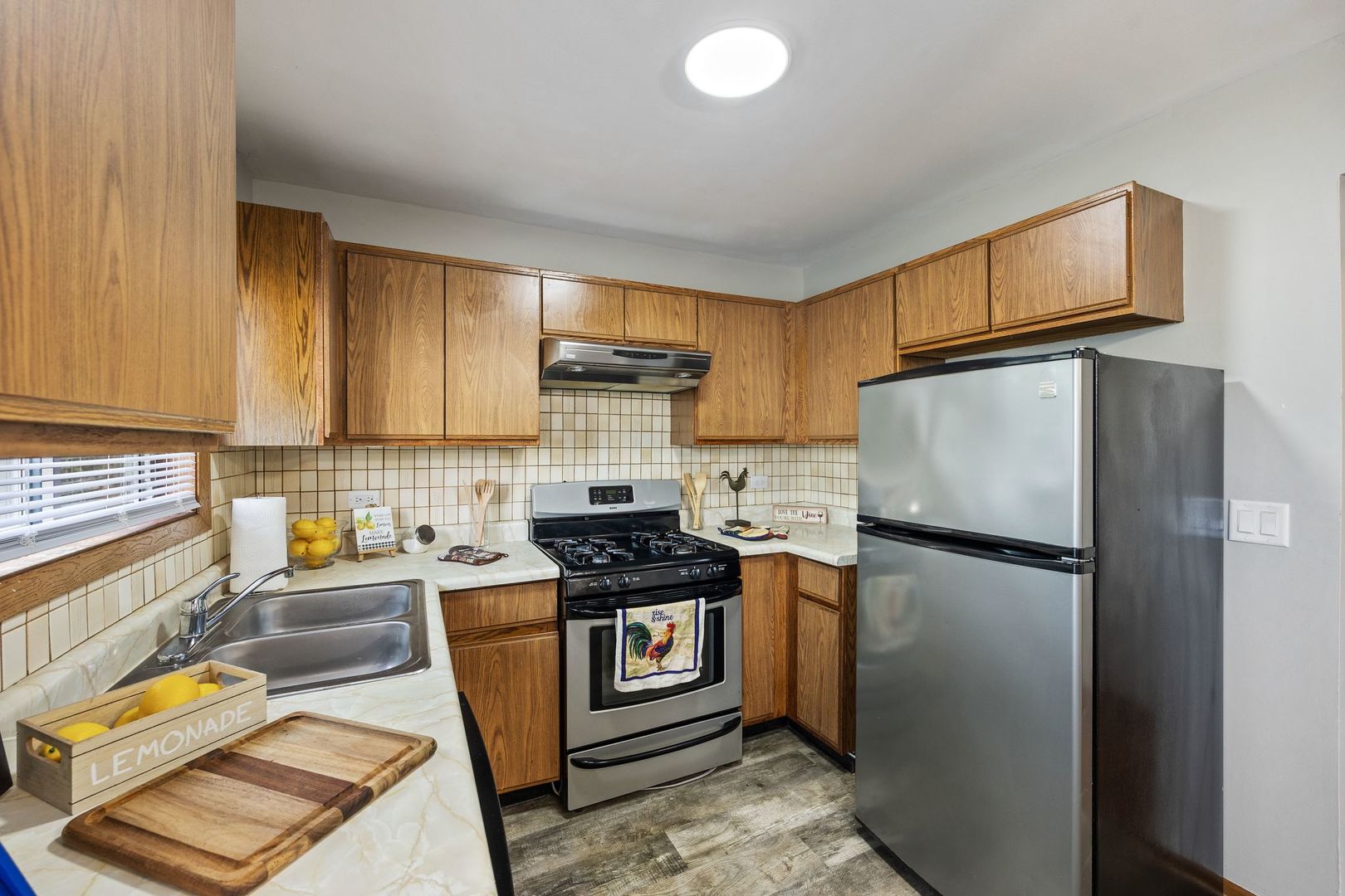 35 Terry Drive #D, Roselle, IL 60172