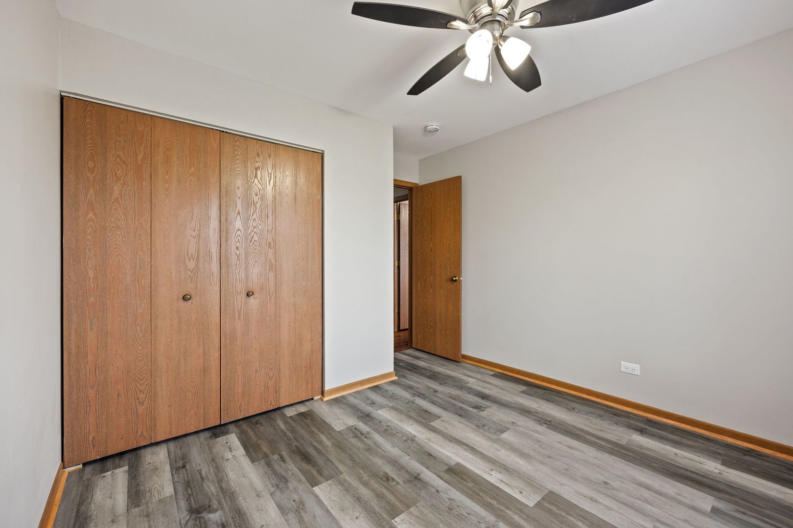 35 Terry Drive #D, Roselle, IL 60172