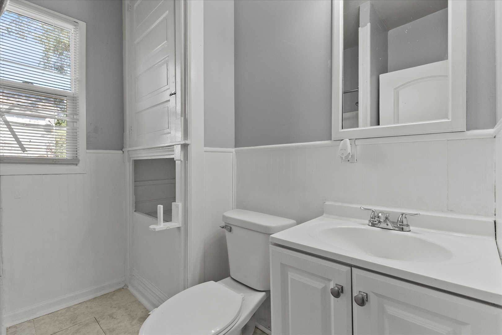 316 N Hickory Street #316, Joliet, IL 60435