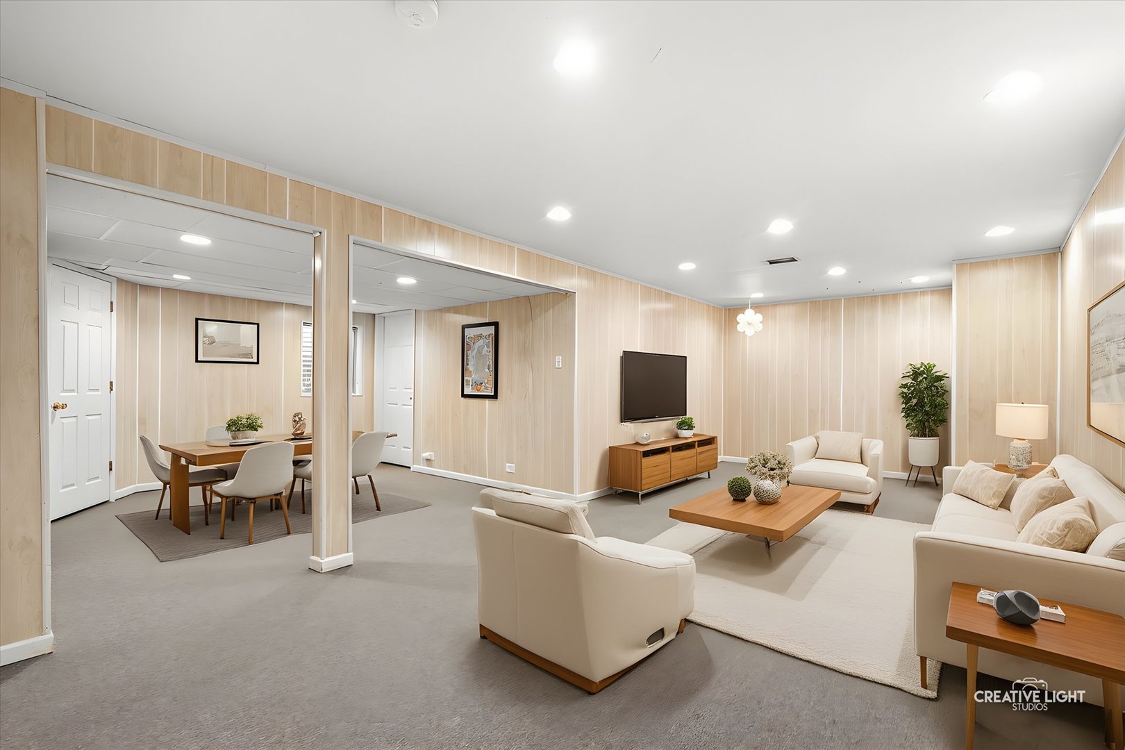 716 Pinehurst Lane, Oswego, IL 60543