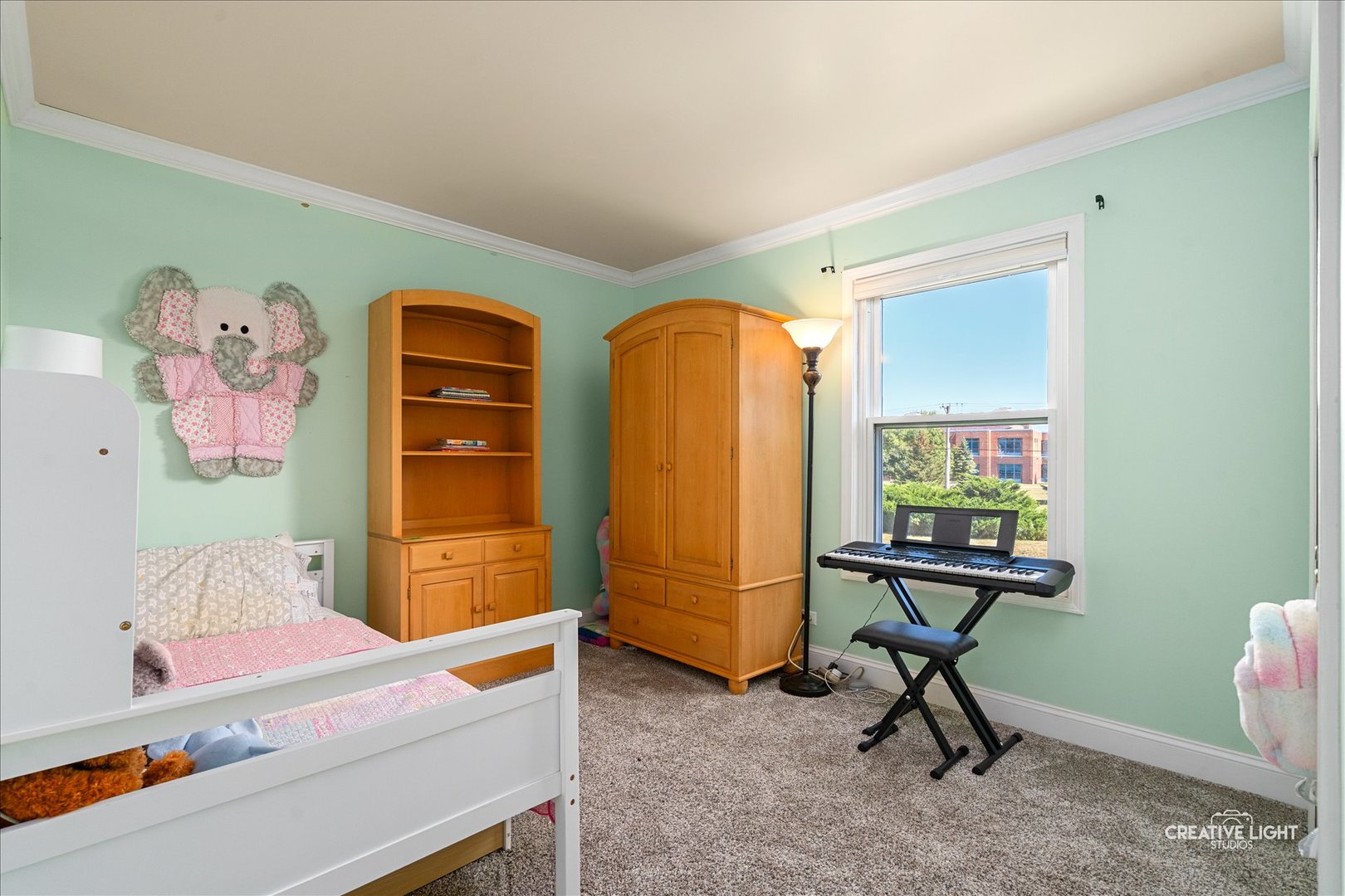 716 Pinehurst Lane, Oswego, IL 60543