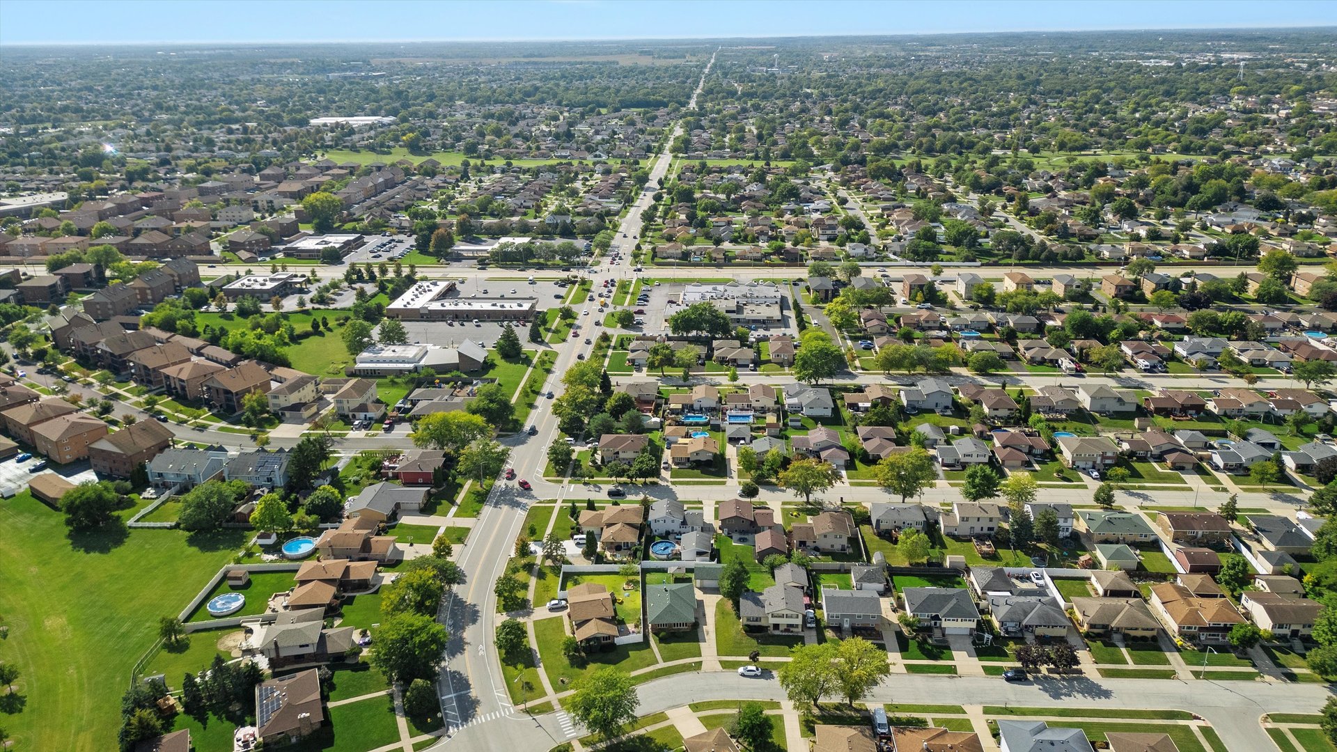 16666 Parliament Avenue, Tinley Park, IL 60477