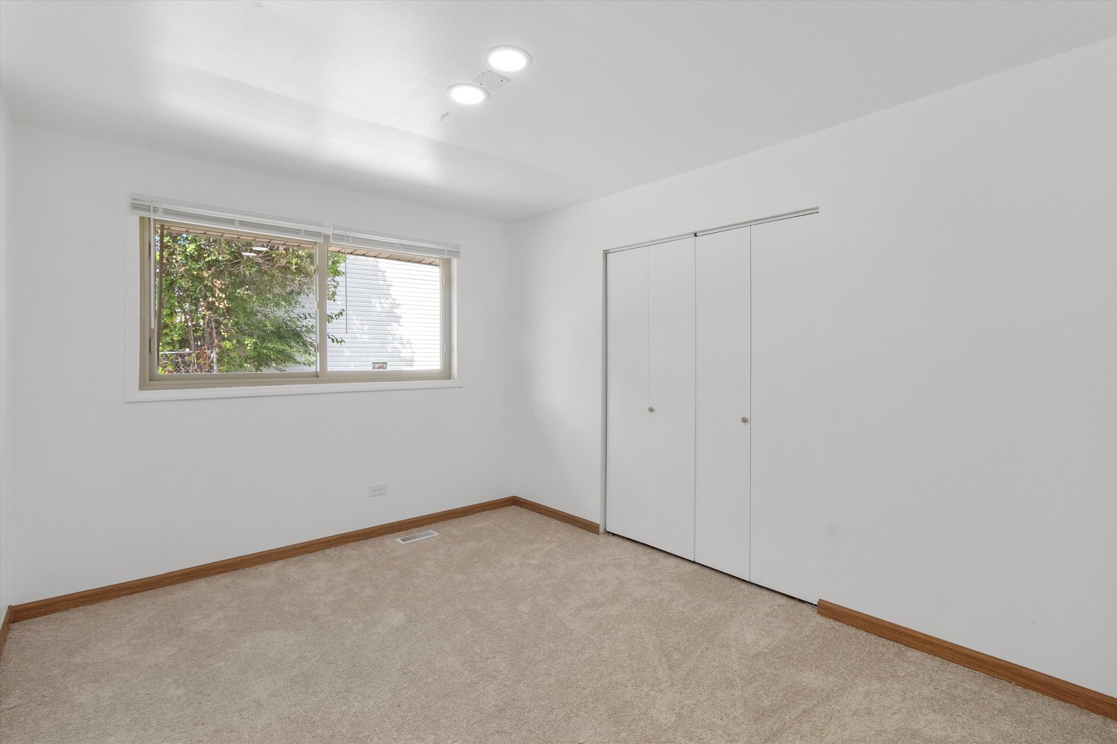 16666 Parliament Avenue, Tinley Park, IL 60477