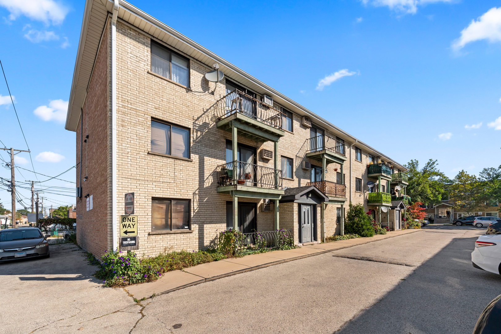 2016 N Harlem Avenue #7W, Elmwood Park, IL 60707