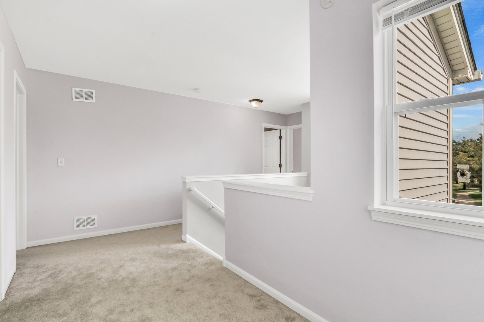 2804 Falling Waters Lane, Lindenhurst, IL 60046
