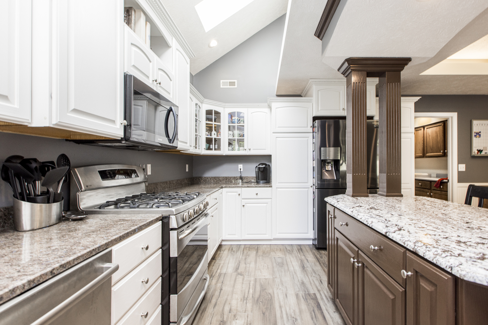 13765 DEER RIDGE Road, Bloomington, IL 61705