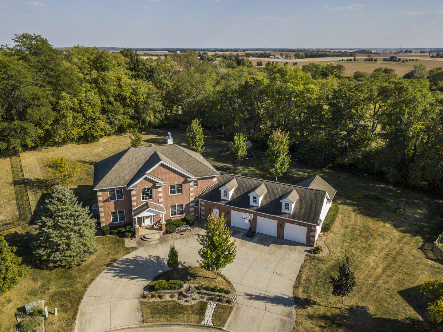 13765 DEER RIDGE Road, Bloomington, IL 61705