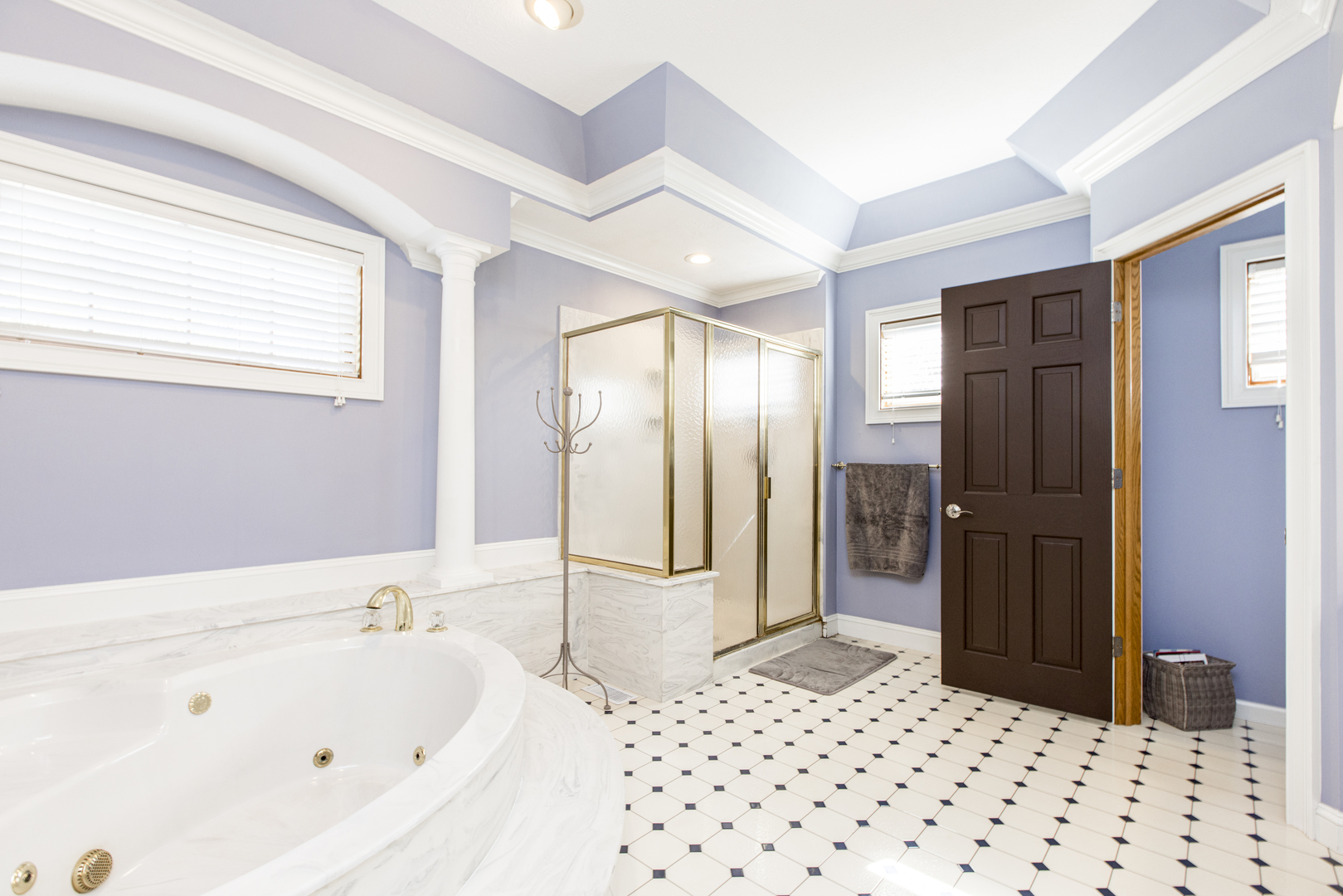 13765 DEER RIDGE Road, Bloomington, IL 61705