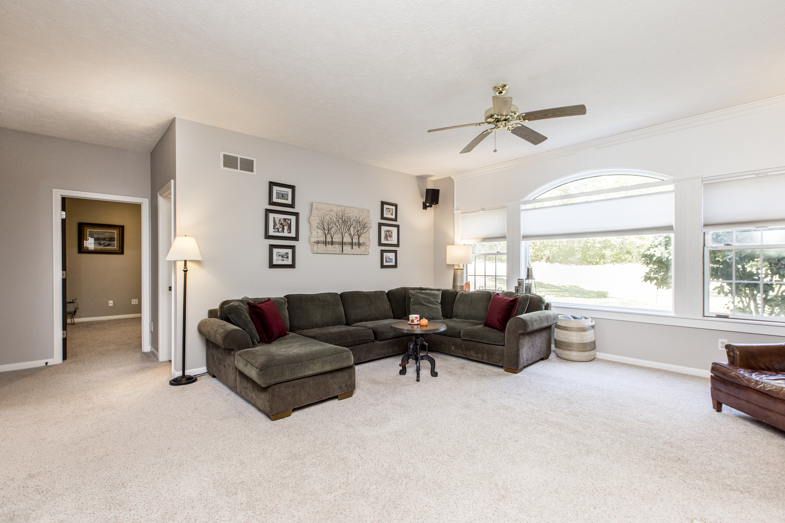 13765 DEER RIDGE Road, Bloomington, IL 61705