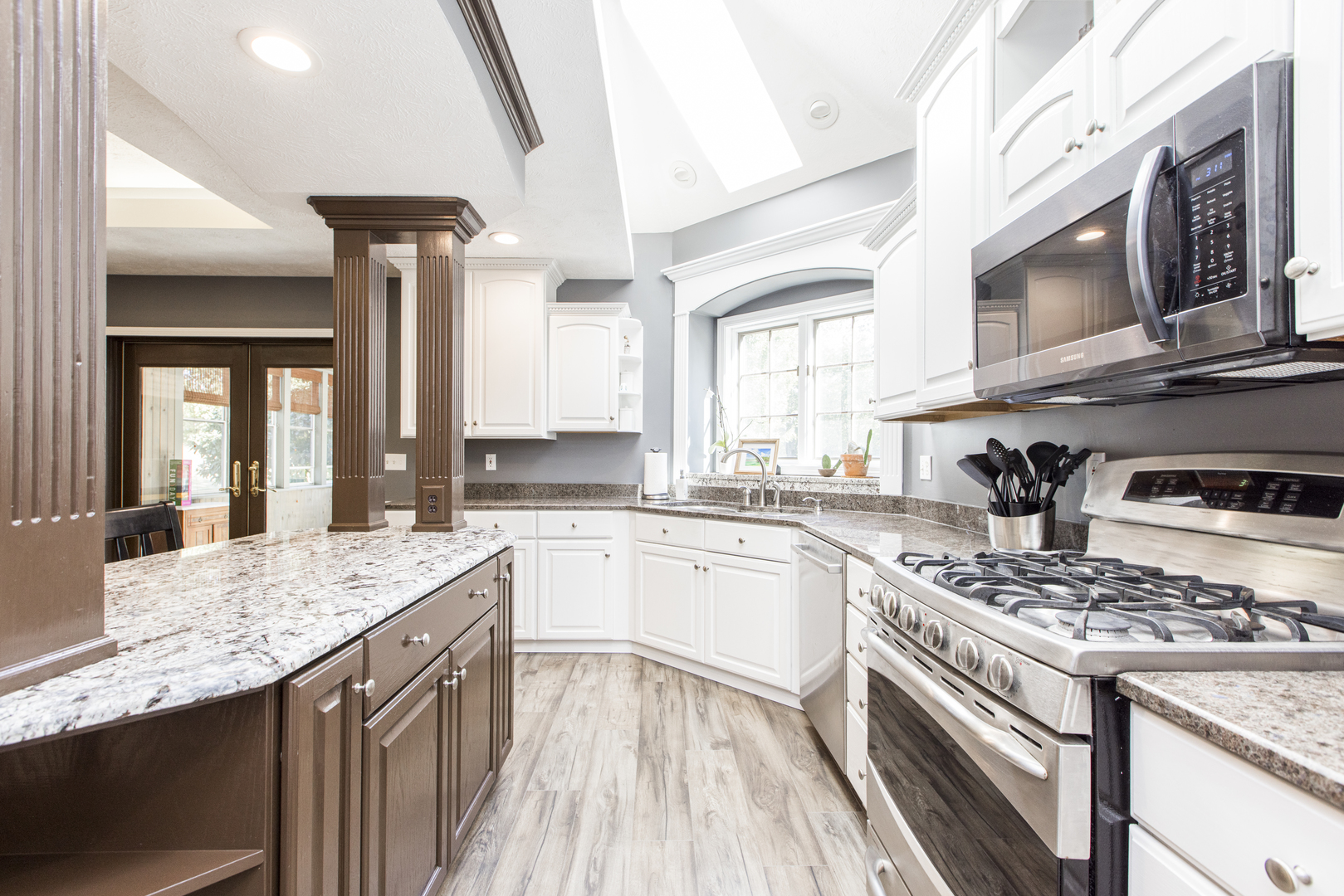 13765 DEER RIDGE Road, Bloomington, IL 61705