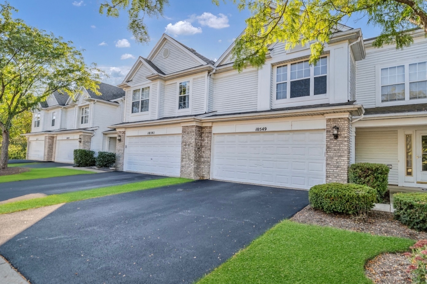 10549 Wakefield Lane, Huntley, IL 60142