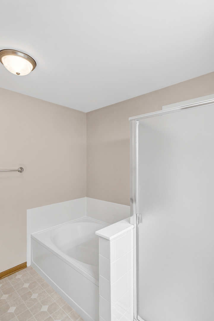 10549 Wakefield Lane, Huntley, IL 60142