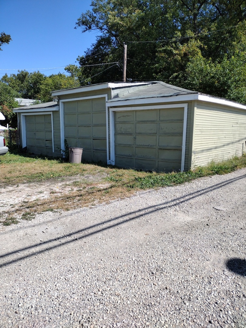 4021 Deyo Avenue, Brookfield, IL 60513