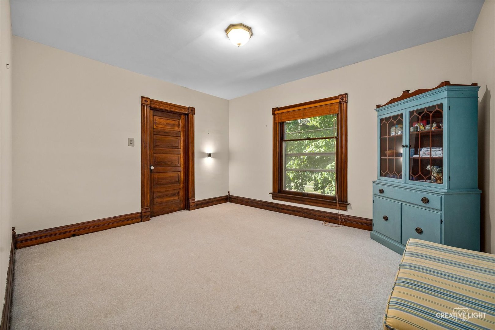 245 N Elm Street, Waterman, IL 60556