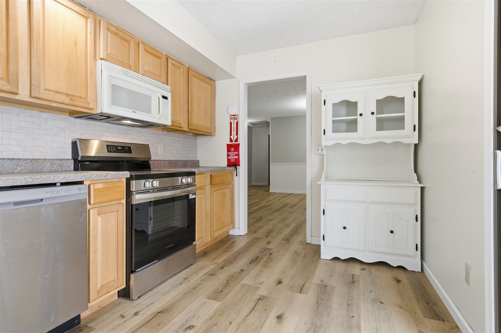 108 Cardinal Drive, Leroy, IL 61752