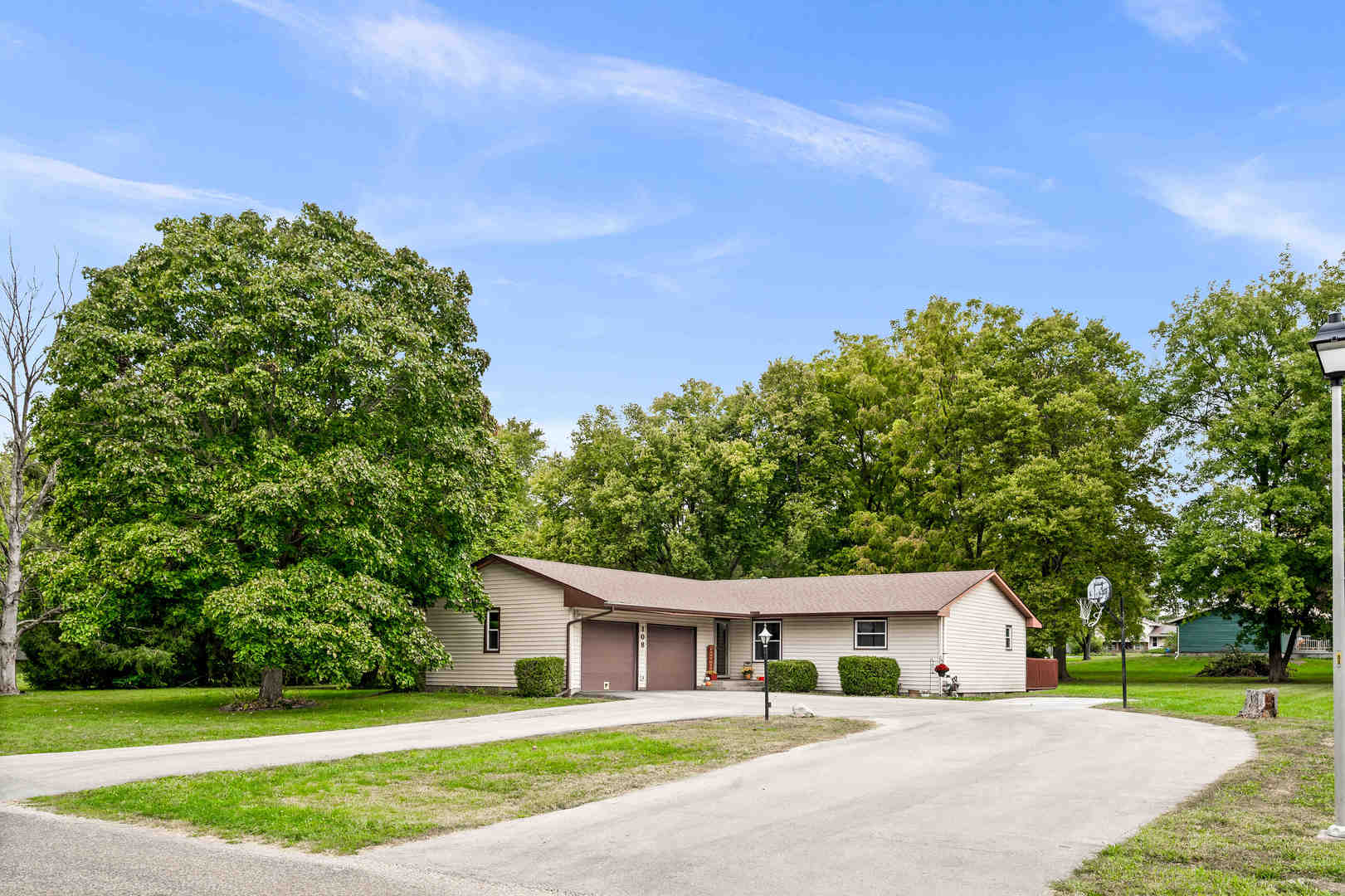 108 Cardinal Drive, Leroy, IL 61752