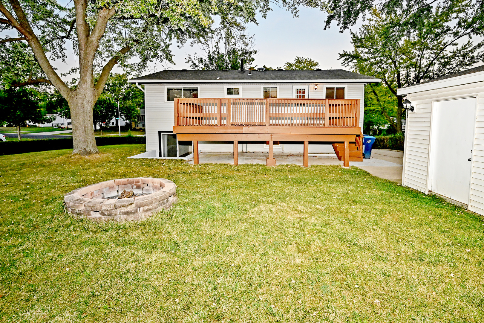 632 Grace Lane, Schaumburg, IL 60193