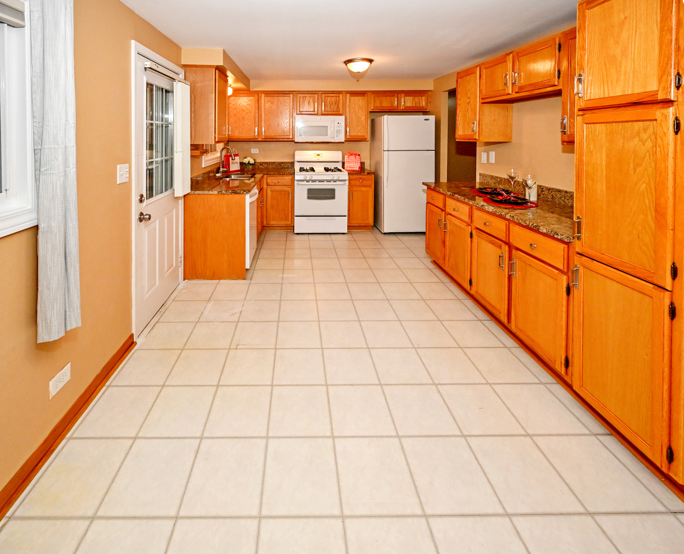 632 Grace Lane, Schaumburg, IL 60193