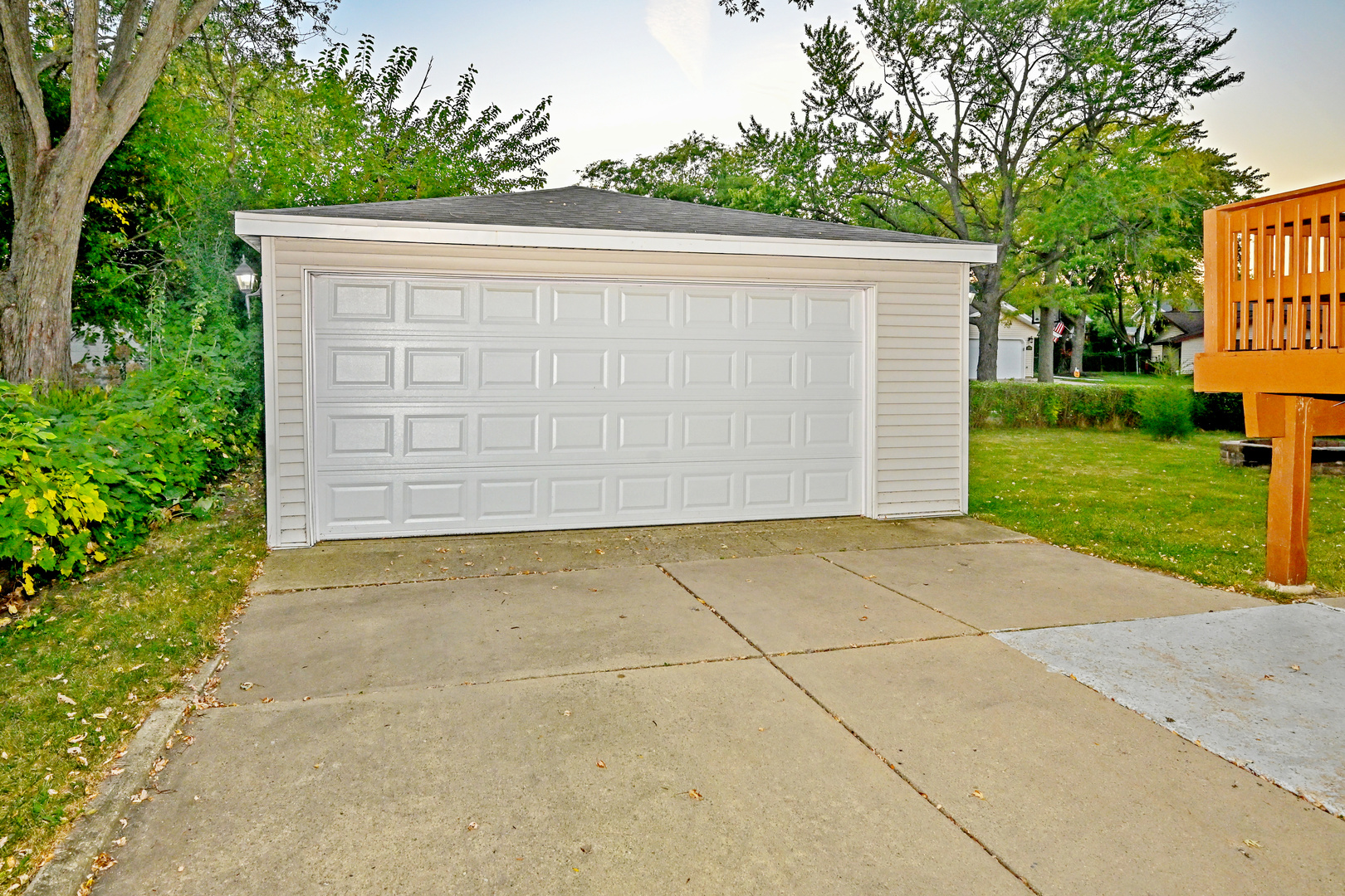 632 Grace Lane, Schaumburg, IL 60193