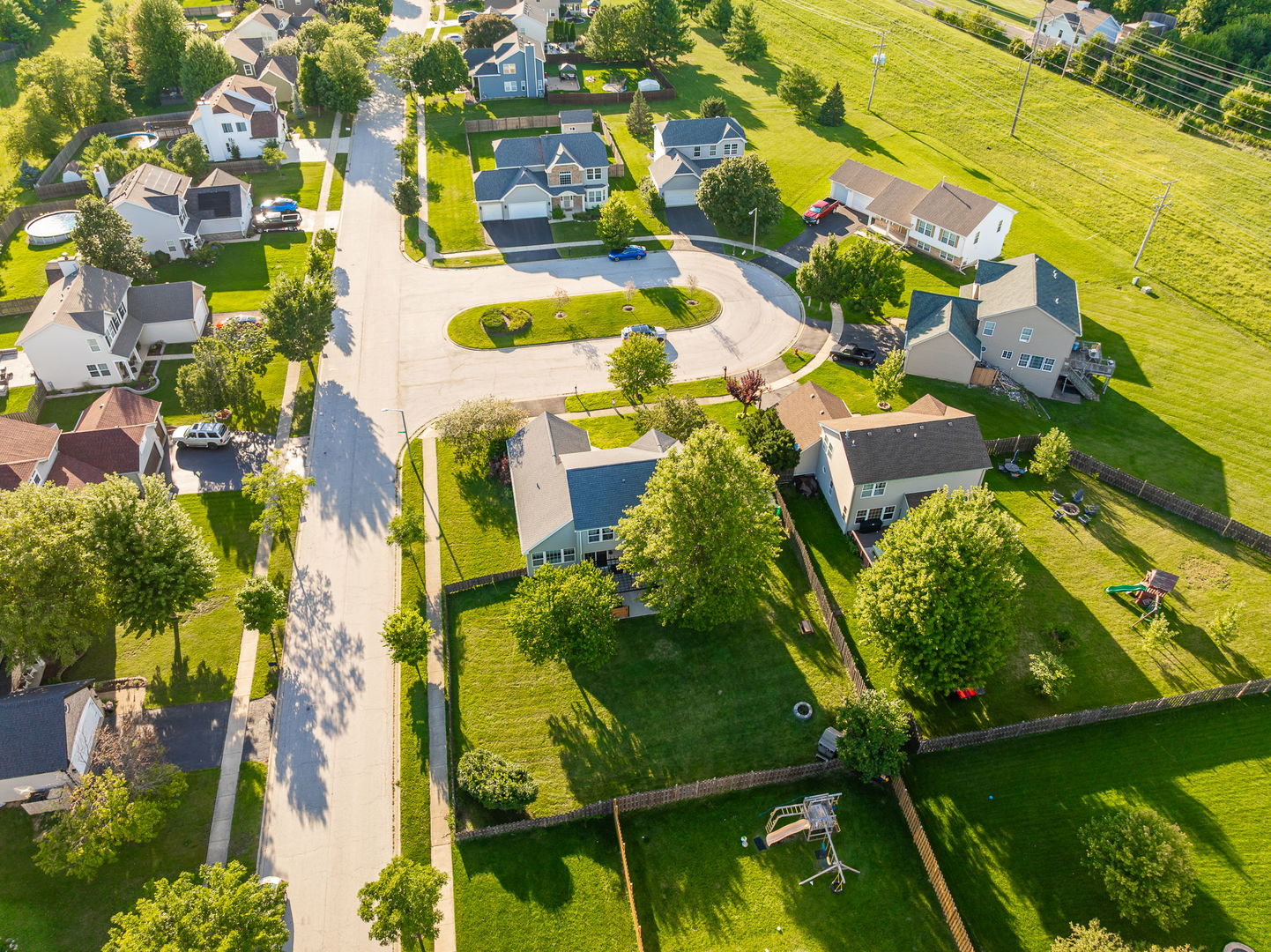 500 Half Moon Court, Oswego, IL 60543