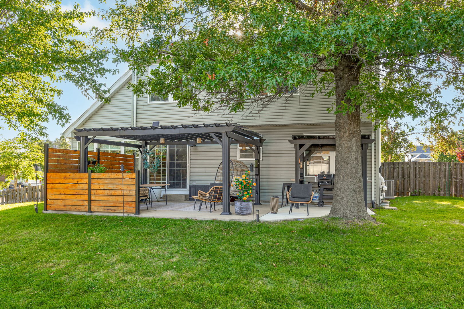 500 Half Moon Court, Oswego, IL 60543