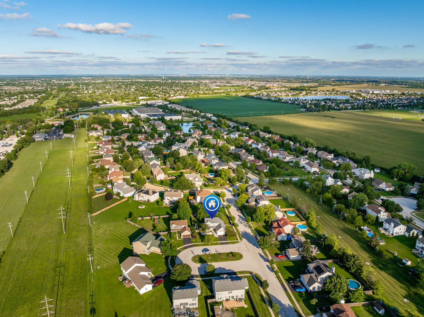 500 Half Moon Court, Oswego, IL 60543