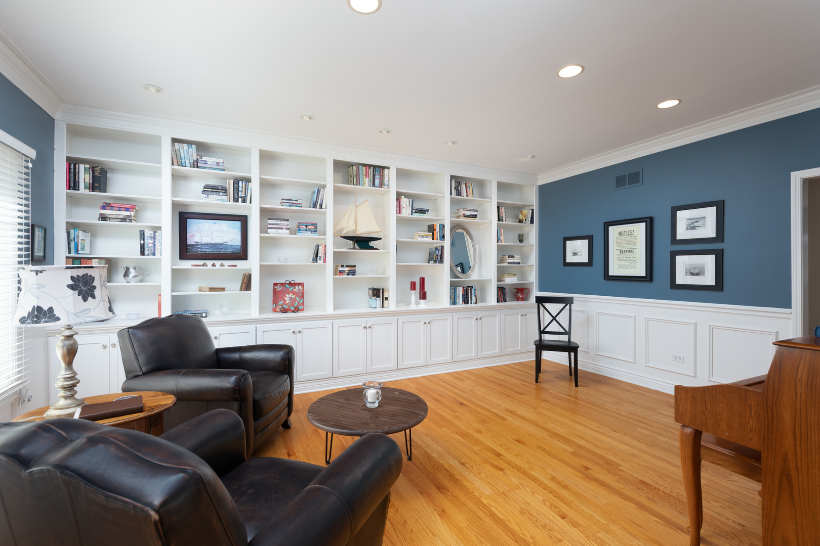 1427 Ada Lane, Naperville, IL 60540