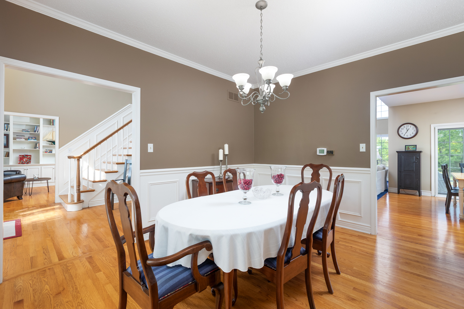 1427 Ada Lane, Naperville, IL 60540