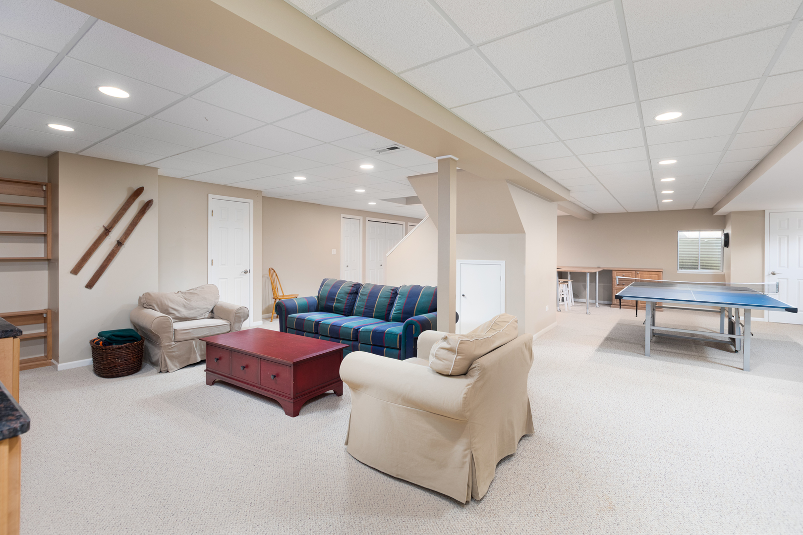 1427 Ada Lane, Naperville, IL 60540