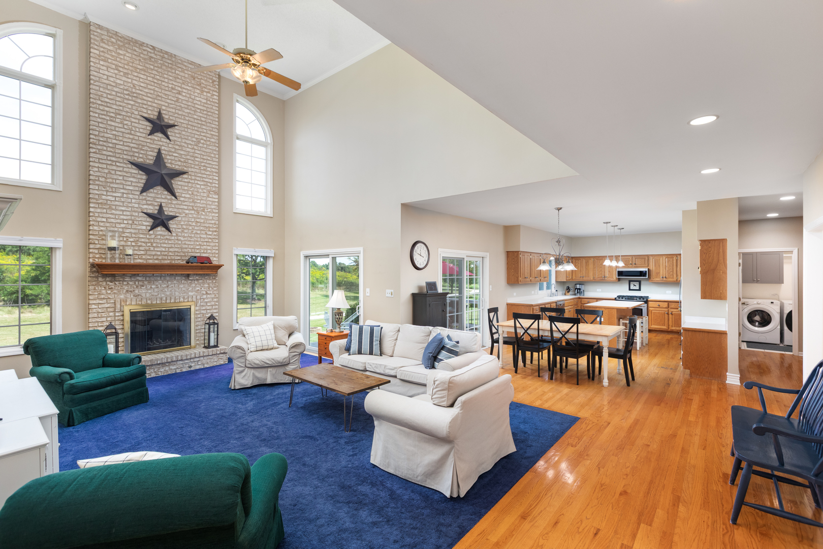 1427 Ada Lane, Naperville, IL 60540