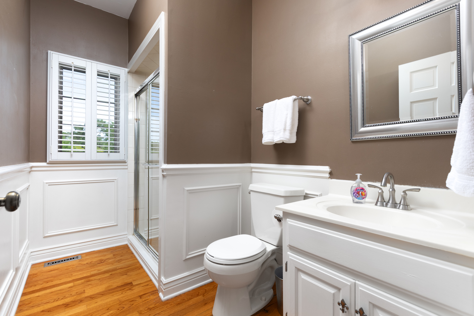 1427 Ada Lane, Naperville, IL 60540