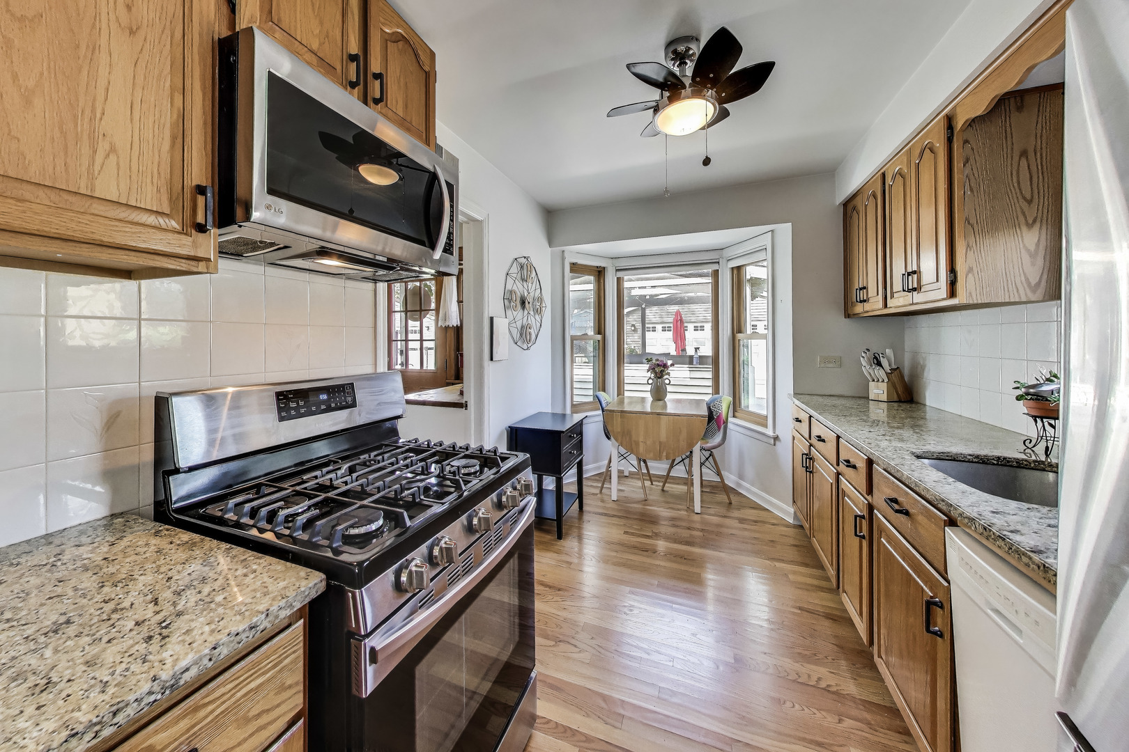 1436 Kemman Avenue, La Grange Park, IL 60526