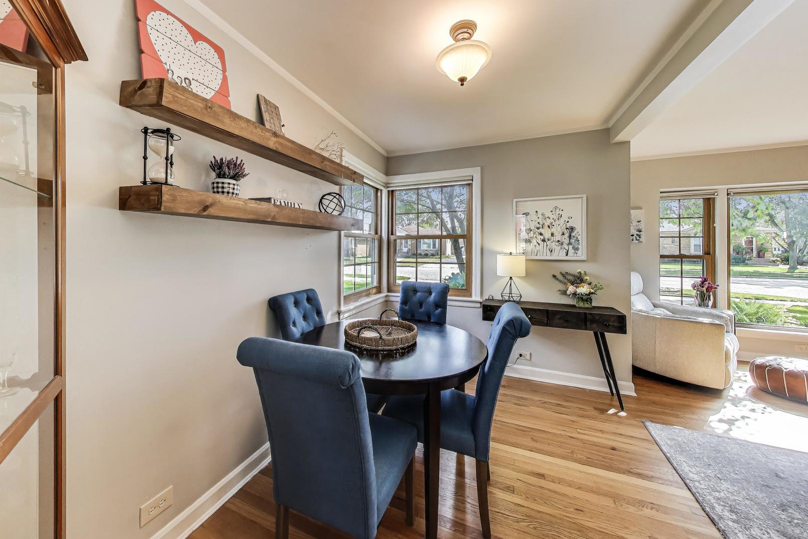 1436 Kemman Avenue, La Grange Park, IL 60526