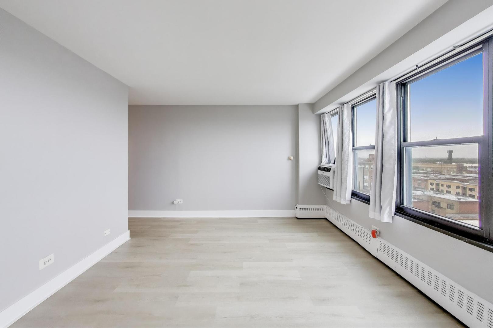 6030 N Sheridan Road #1007, Chicago, IL 60660