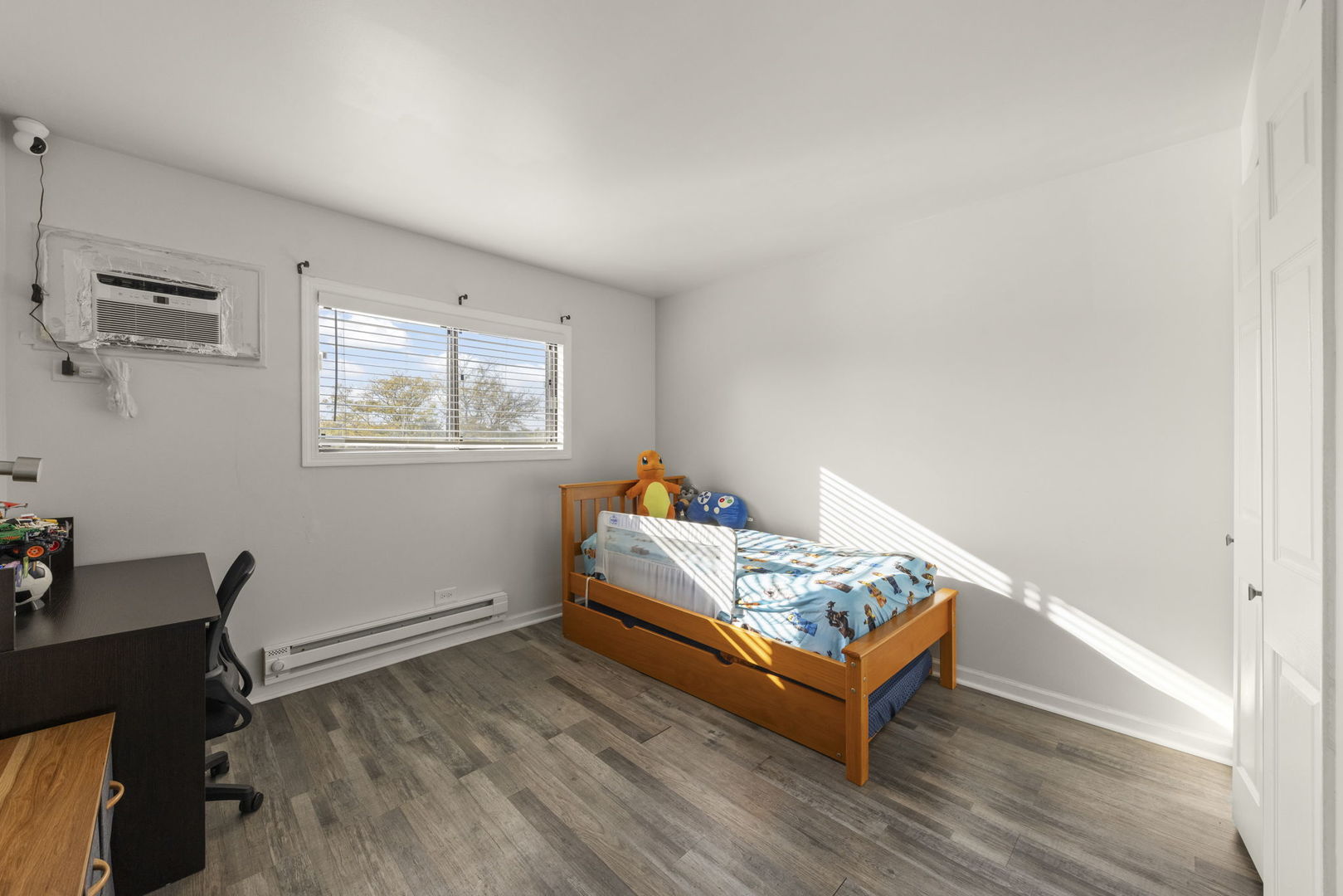 1002 Spruce Street #2B, Glendale Heights, IL 60139