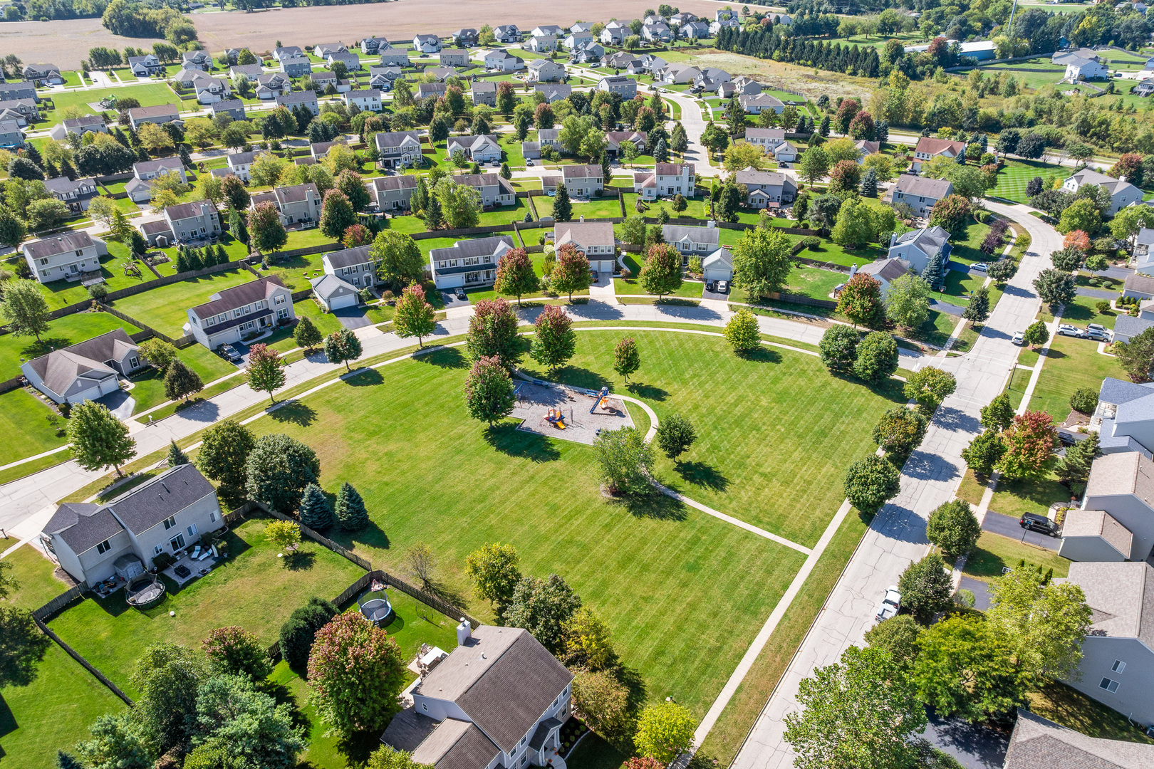 6911 Galway Drive, McHenry, IL 60050