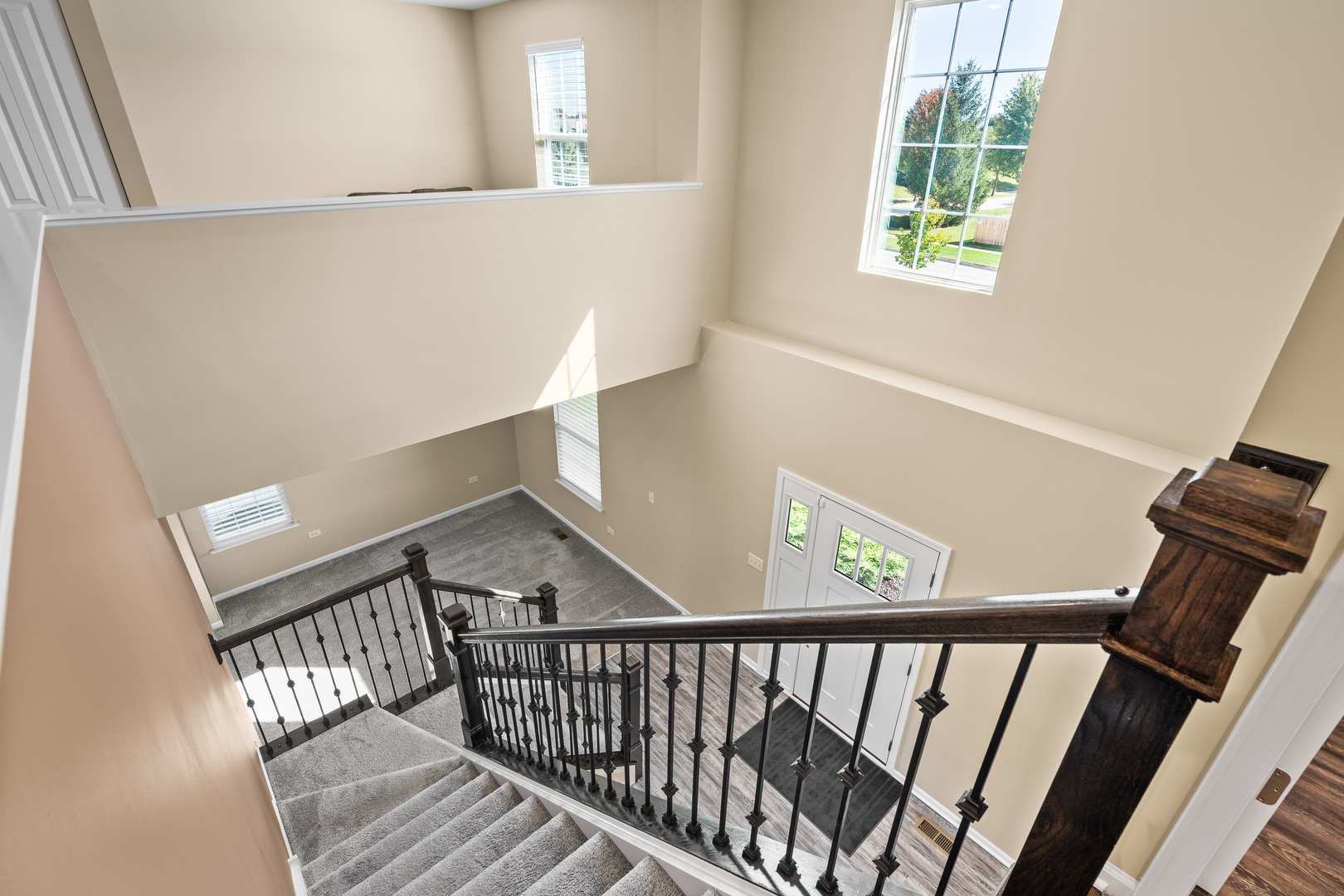 6911 Galway Drive, McHenry, IL 60050