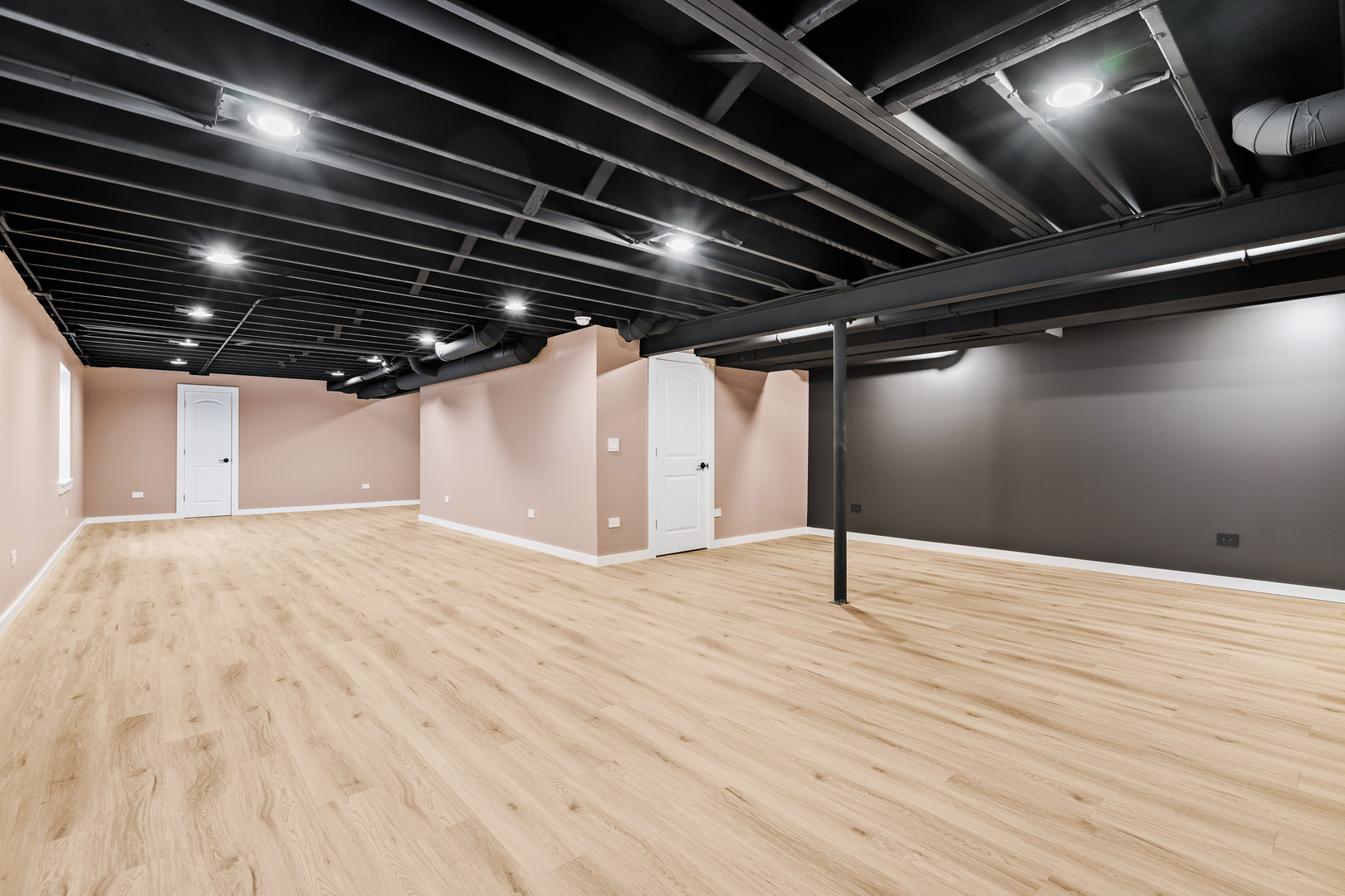 6911 Galway Drive, McHenry, IL 60050