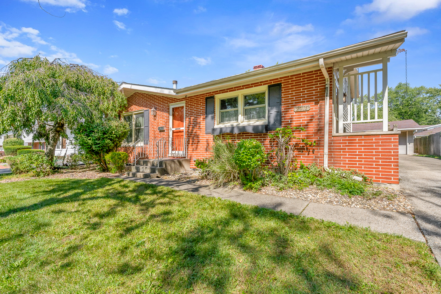 2916 189th Street, Lansing, IL 60438
