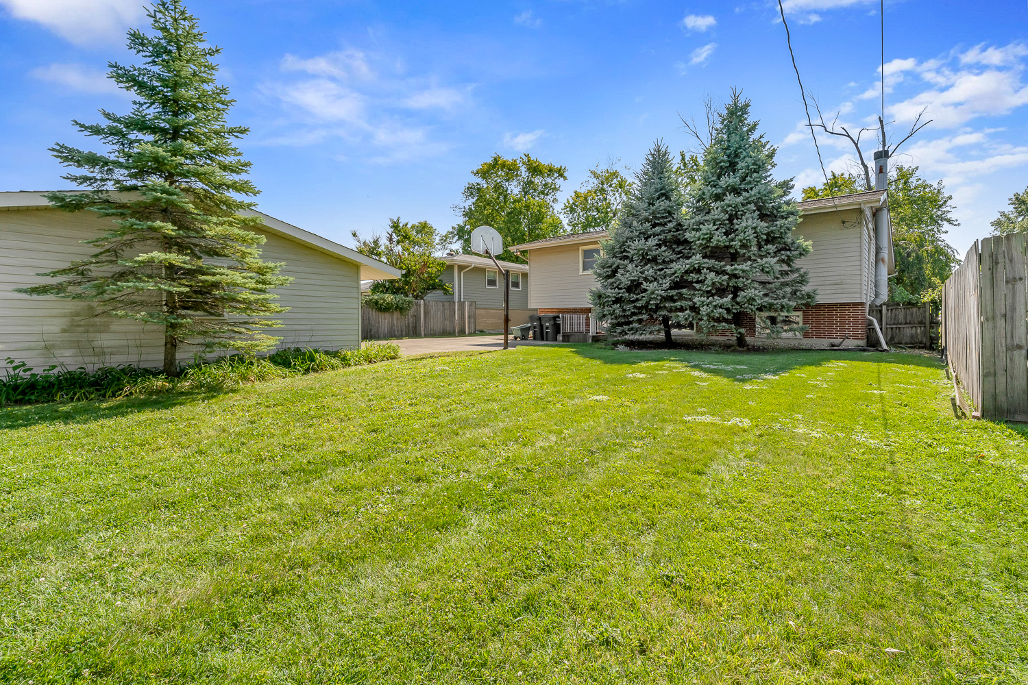 2916 189th Street, Lansing, IL 60438