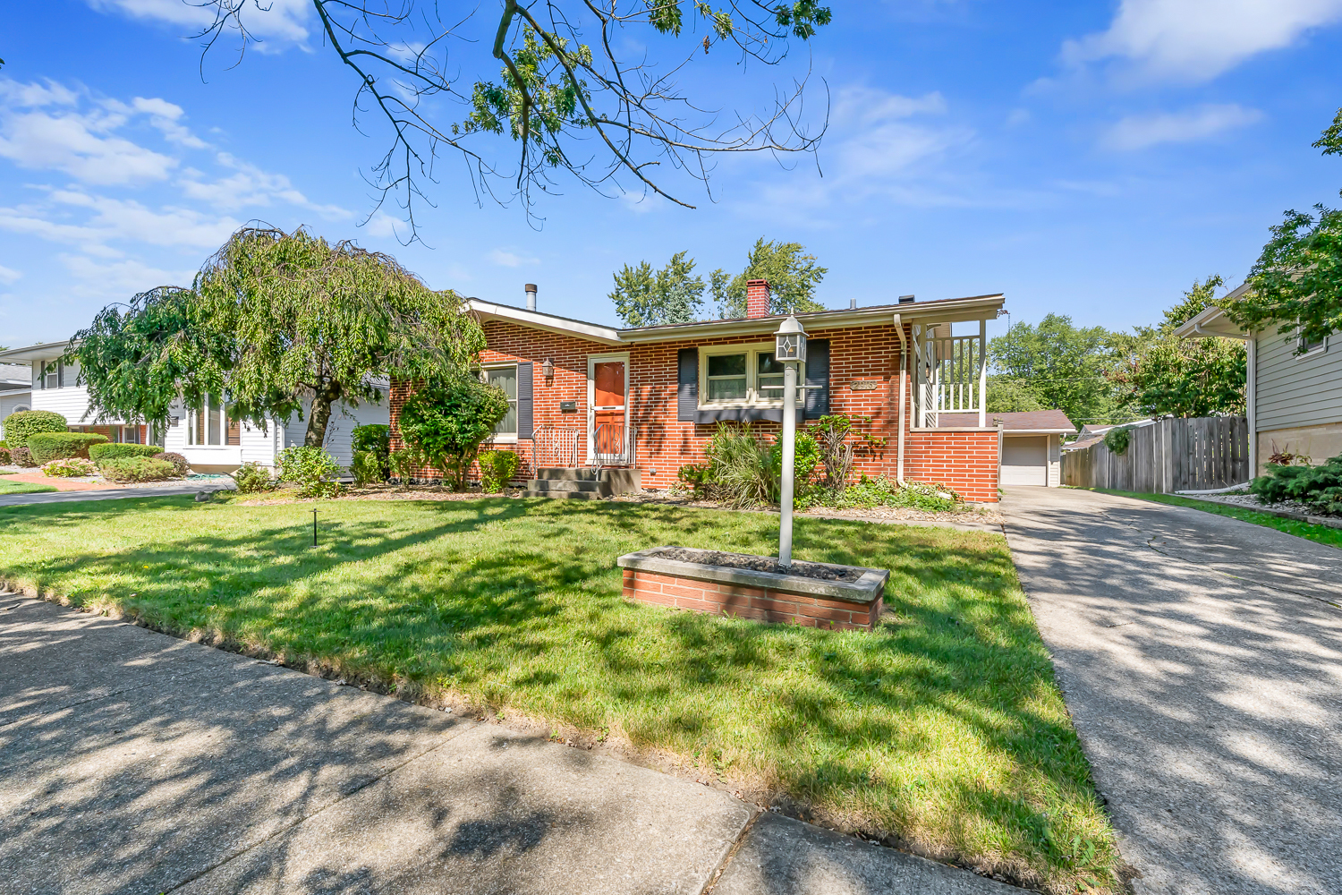2916 189th Street, Lansing, IL 60438