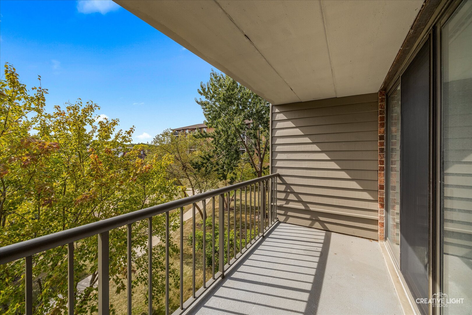 75 Kristin Circle #310, Schaumburg, IL 60195