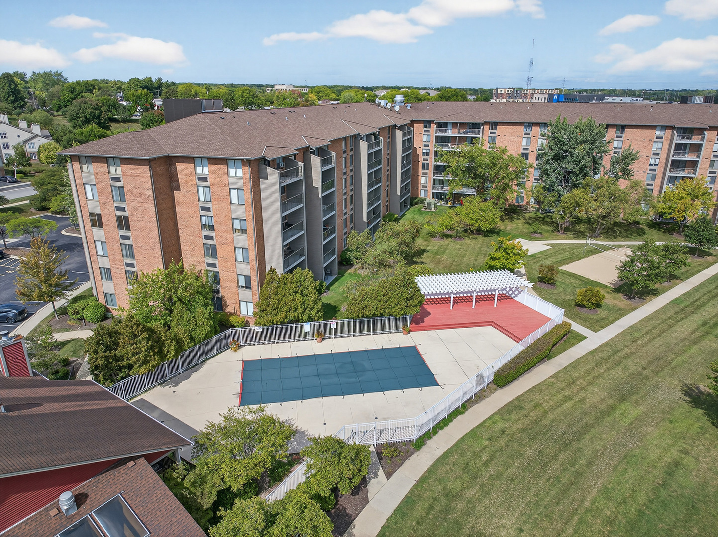 75 Kristin Circle #310, Schaumburg, IL 60195