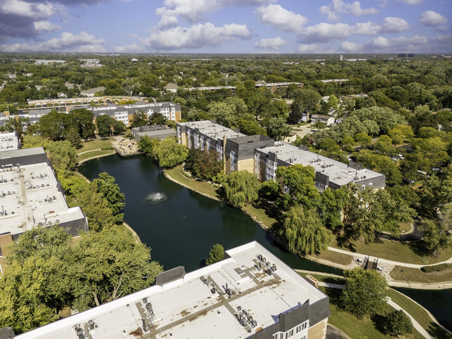 150 Lake Boulevard #154, Buffalo Grove, IL 60089
