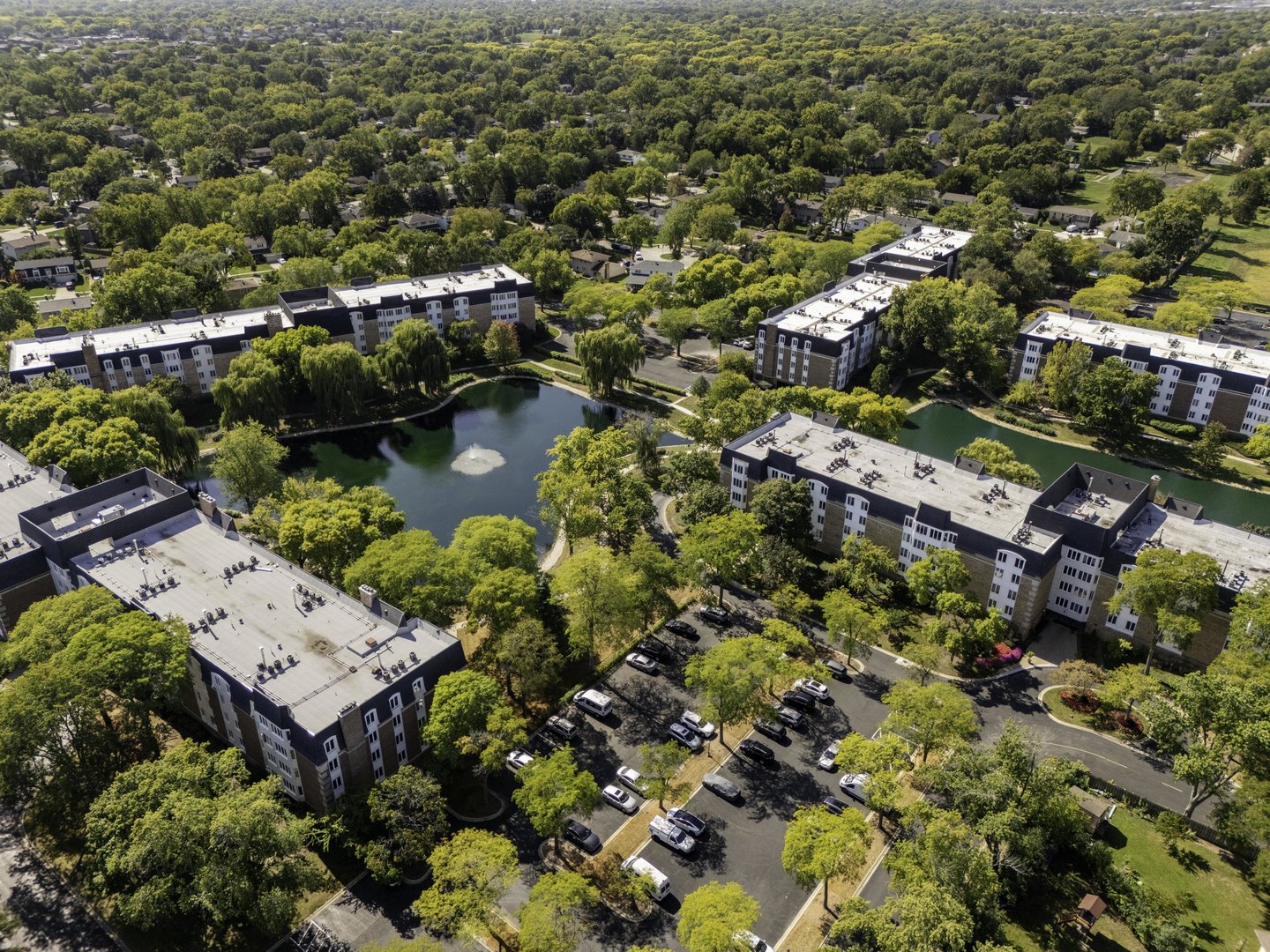 150 Lake Boulevard #154, Buffalo Grove, IL 60089