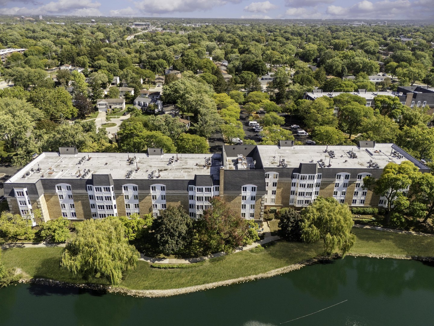 150 Lake Boulevard #154, Buffalo Grove, IL 60089
