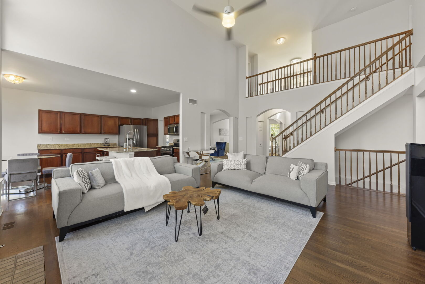 2049 Mark Circle, Bolingbrook, IL 60490