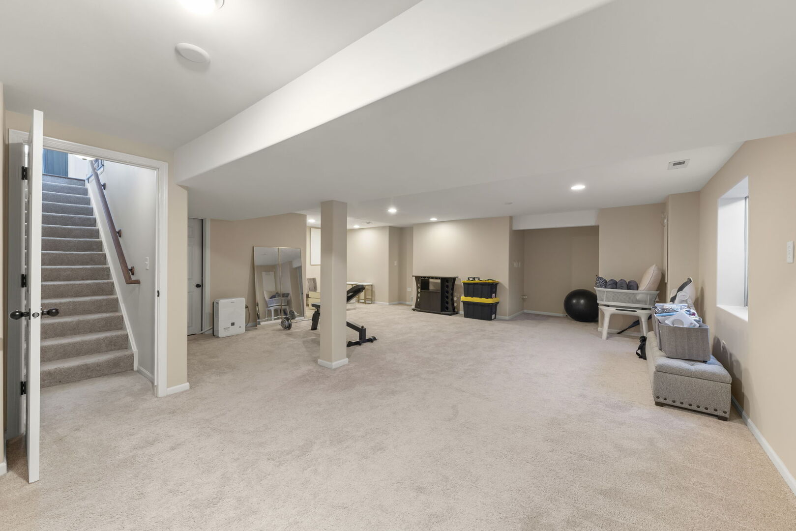 2049 Mark Circle, Bolingbrook, IL 60490